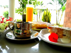 Bahama Breeze Beach Apartment